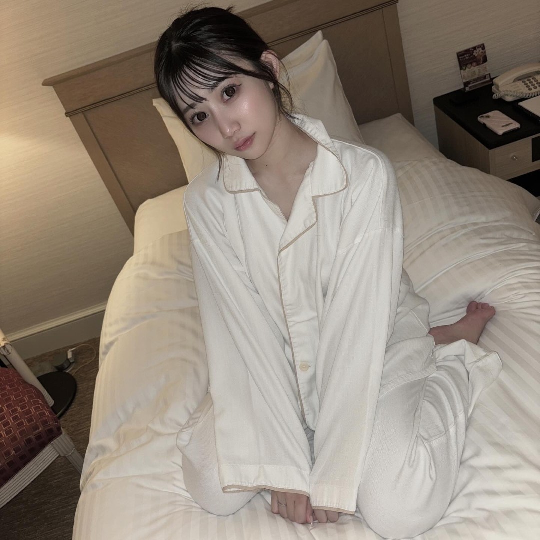 夏空りか (夏空里香,Natsuzora Rika)人物百科资料及影视作品 影迷之家