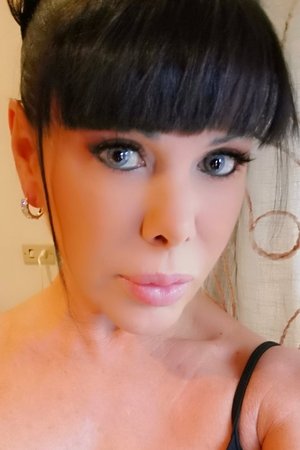 Sonia Eyes 人物百科资料及影视作品 - 影迷之家